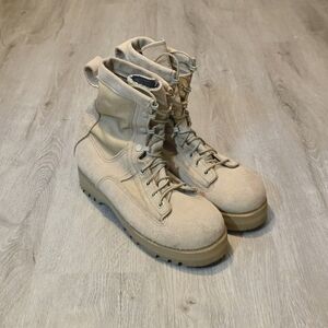 Wellco Military Boots Tan Vibram Sole Size 5W